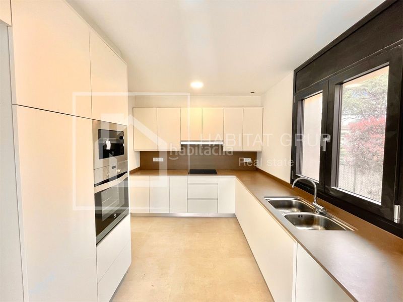 Foto d61cc14c-3edc-4a1d-9c54-a26a202124d2. Casa a Caldes de Malavella