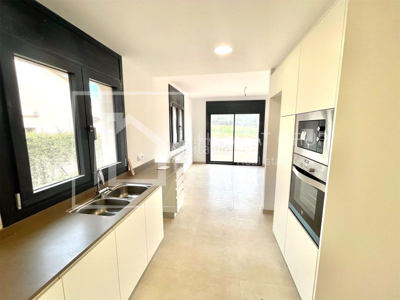 Foto ff2e5f72-a5c4-4052-9aef-cc178faec387. Casa a Caldes de Malavella