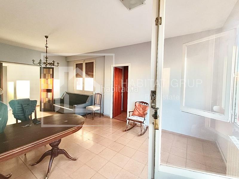 Foto 1111de1c-7436-402d-b3f8-d7032913dcbf. Piso  con gran terraza en el centro ! en Eixample Nord Girona