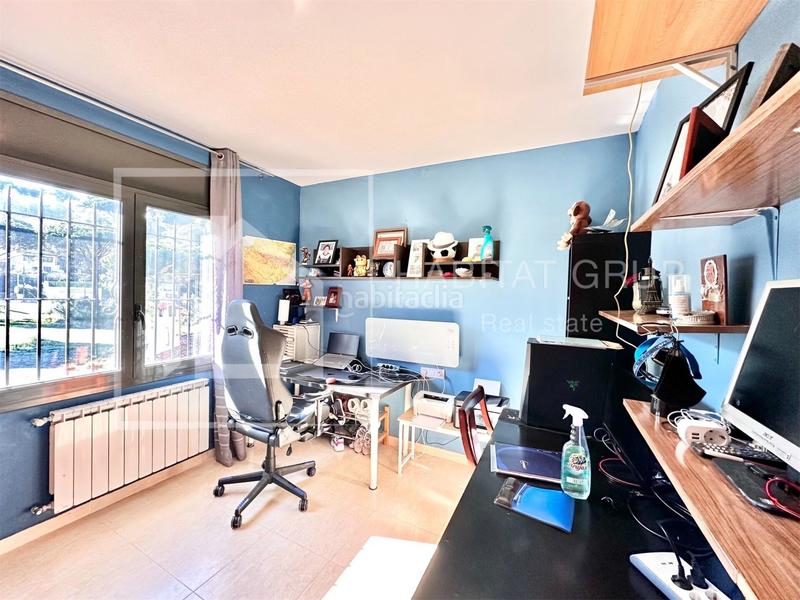 Foto fb42f0d6-c5ac-4725-83bc-48f36a366bec. Casa  en venta en residencial Begur-esclanyà Begur