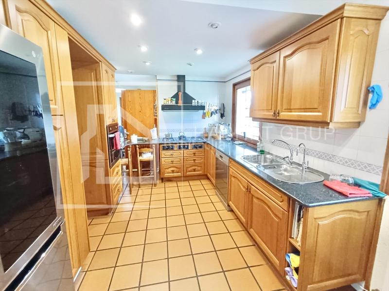 Foto 6018a857-0665-4bae-9bc7-e5fc601fef16. House in Montjuïc Girona