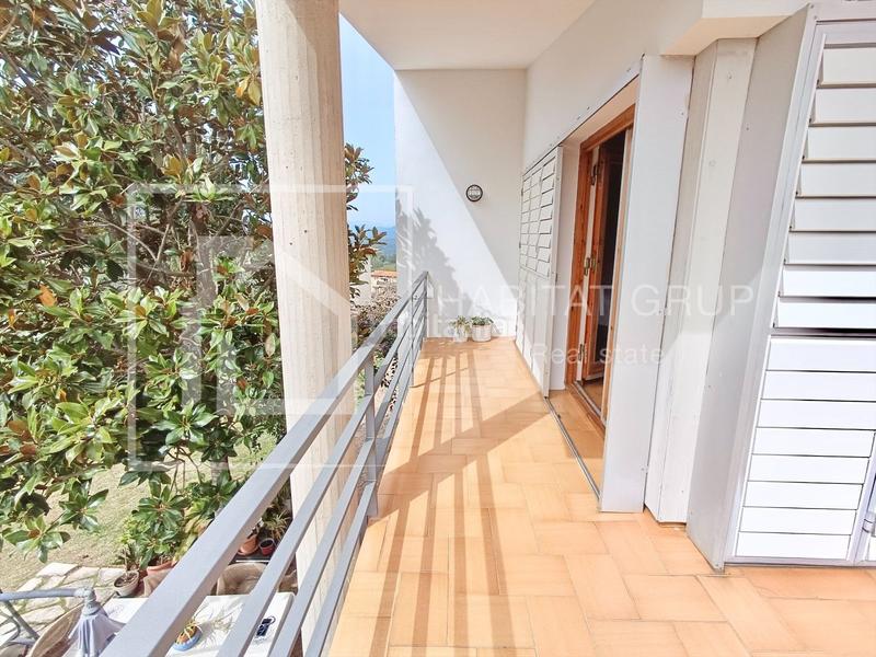 Foto 61aa5947-75d2-44e0-8770-c80554f865ca. House in Montjuïc Girona