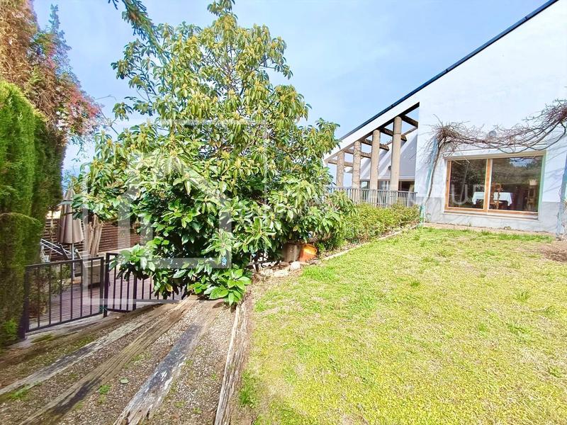 Foto 7d34af91-56a4-482b-9b37-25a5597f95dd. House in Montjuïc Girona