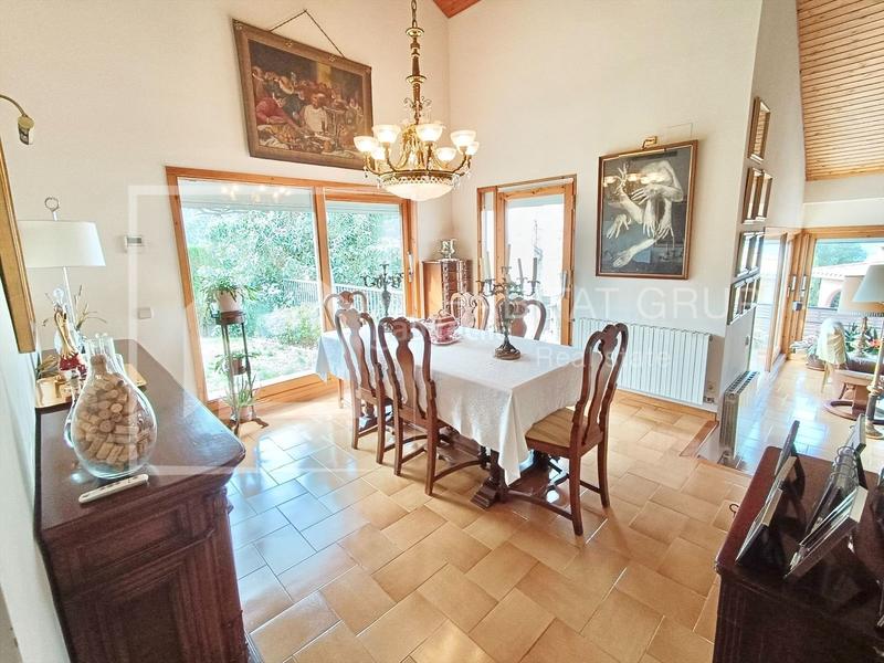 Foto b192dcaa-666c-4772-ad6c-373b95645537. House in Montjuïc Girona