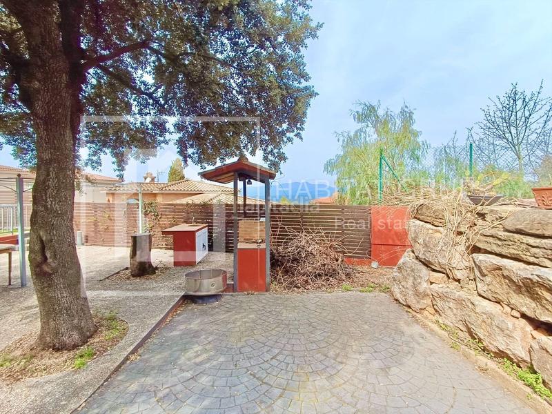 Foto c5819b94-afea-40ab-a44e-1d5c5353e2ee. House in Montjuïc Girona