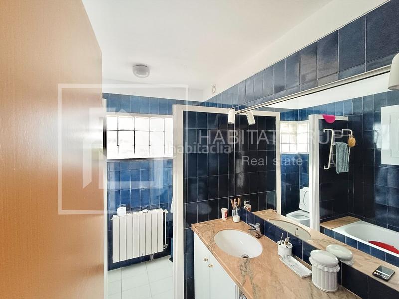 Foto da6835ca-f292-4599-b66d-2fb36b5324f8. House in Montjuïc Girona