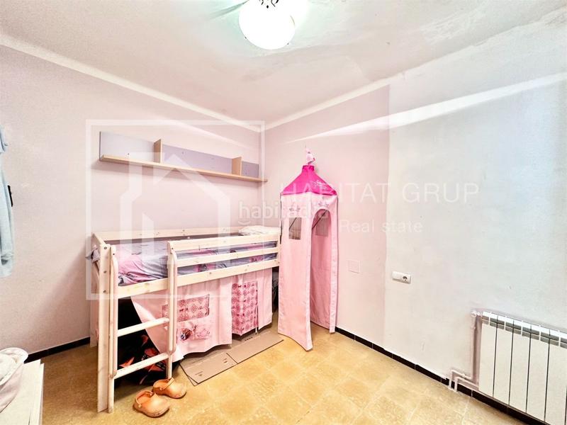 Foto 738c97e0-bff9-4954-aee6-b99f00eb68ec. Casa a Eixample Sant Feliu de Guíxols