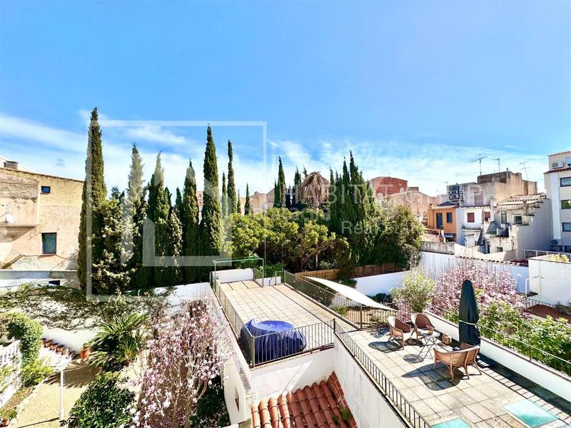 Foto 752033b4-c994-4b69-8cea-7ecceceeea9a. Casa a Eixample Sant Feliu de Guíxols