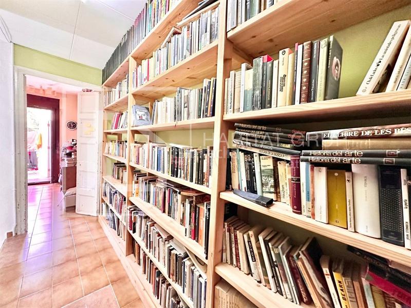 Foto 8375fe27-4f80-4c9f-b9e9-cc8c09fe0b65. Casa a Eixample Sant Feliu de Guíxols