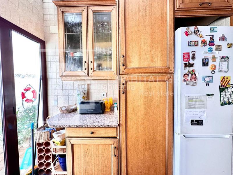 Foto 853e61f7-dbf5-4a51-b9f6-f51ebce7b297. Casa a Eixample Sant Feliu de Guíxols