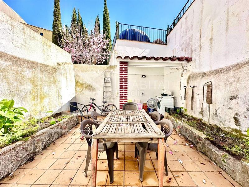 Foto 8c029cd1-13e0-4041-ba91-12b6792b9043. Casa a Eixample Sant Feliu de Guíxols