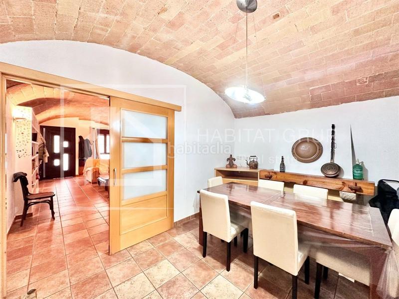 Foto a9c8e6af-e169-44dd-96c6-b2d918d11ef6. Casa a Eixample Sant Feliu de Guíxols