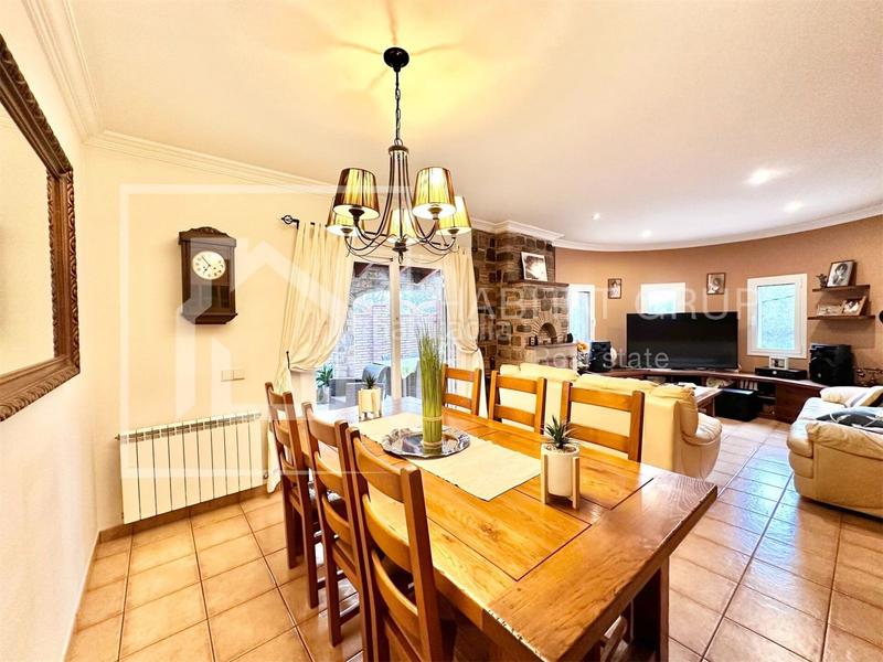Foto 0c80a491-00f8-4628-be24-a4115e94b668. Casa  en venta en platja daiguafreda en residencial Begur-esclanyà Begur
