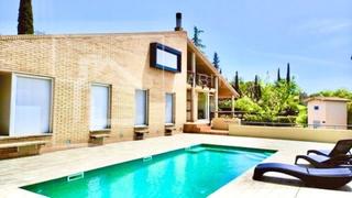 Casa a Porqueres. Casa en venta en banyoles