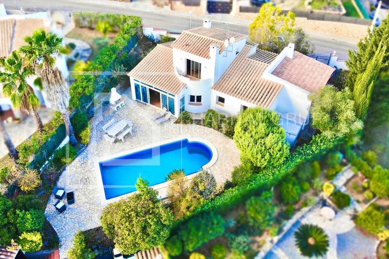 Foto 1a503dff-2b1b-4dbe-8df8-2dc76e2d75ab. Casa chalet con piscina en Cabanyes-Mas Ambrós-Mas Pallí Calonge