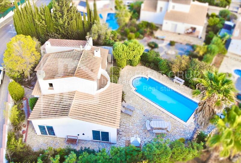 Foto d05e1b54-48e5-4237-bf88-9c884402e029. Casa chalet con piscina en Cabanyes-Mas Ambrós-Mas Pallí Calonge