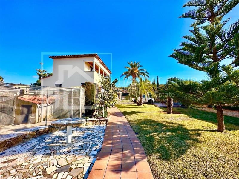 Foto c2f7e013-52e1-4b88-aedc-51a08c1da9c2. Casa in Cabanyes-Mas Ambrós-Mas Pallí Calonge