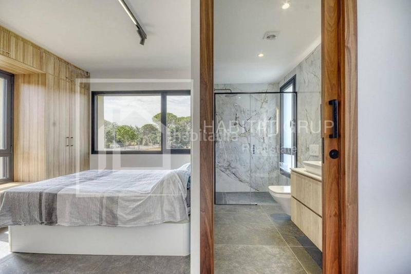 Foto 129d963f-8569-4fe7-89e2-28a3f6e64b48. Casa a Fornells de la Selva