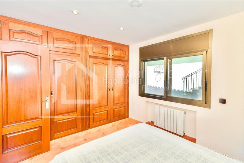 Foto b693cc29-32fa-4c92-9fb0-88ad86d11840. Casa chalet con piscina en Cabanyes-Mas Ambrós-Mas Pallí Calonge