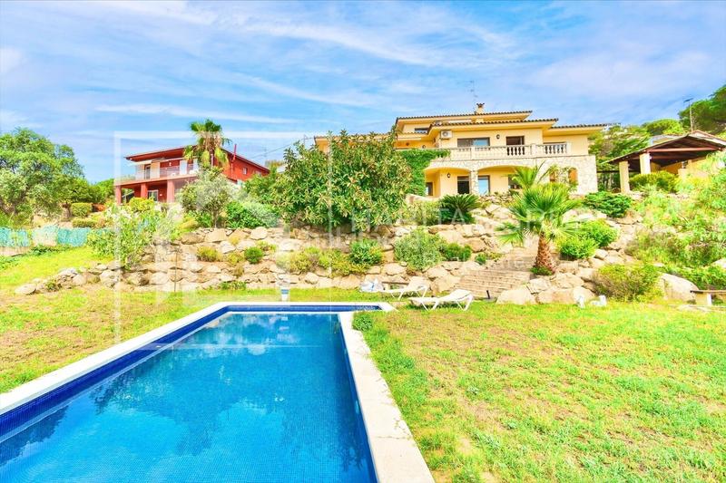Foto d31827fe-e714-48a3-be8d-4d488f8515d5. Casa chalet con piscina en Cabanyes-Mas Ambrós-Mas Pallí Calonge
