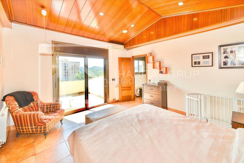 Foto f135a37d-7c22-4d4f-9789-615bb83d4c1f. Casa chalet con piscina en Cabanyes-Mas Ambrós-Mas Pallí Calonge