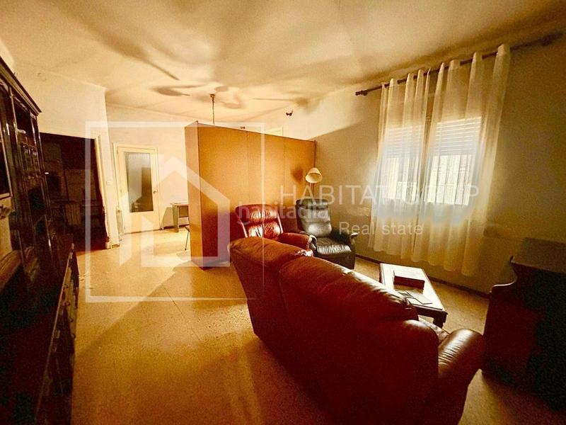 Foto 51ec8ef6-96ff-48c0-b999-213fbec64c49. Casa chalet adosado en venta en Caldes de Malavella