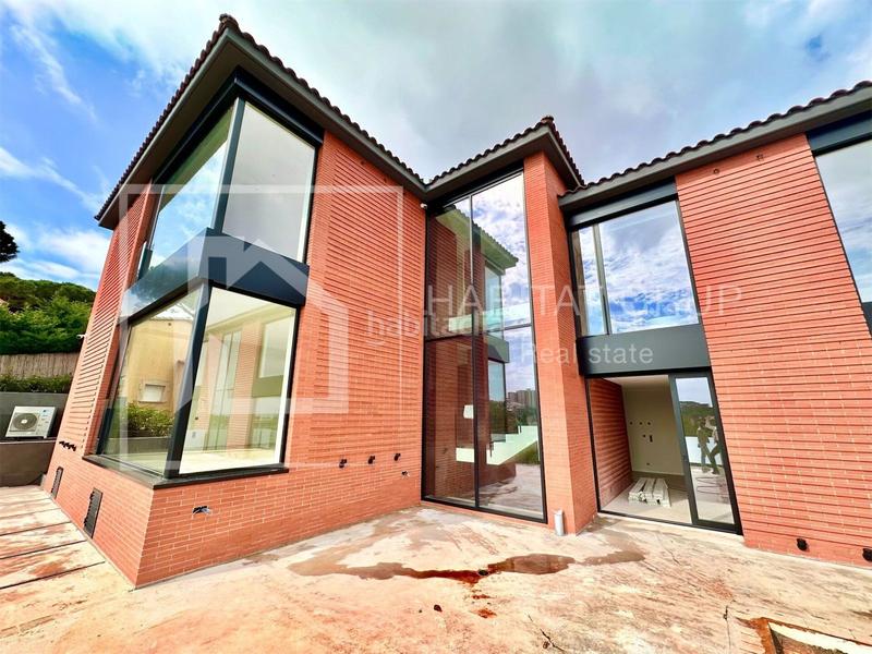 Foto c06d4cef-1b2e-42f5-bdc2-5a4d60ce7227. Casa in Sant Pol Sant Feliu de Guíxols