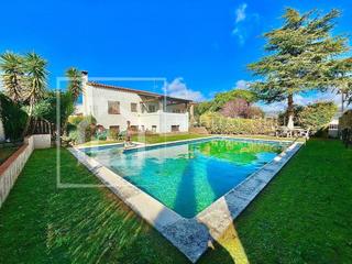 Casa a Golf Costa Brava. Chalet en venta en santa cristina daro