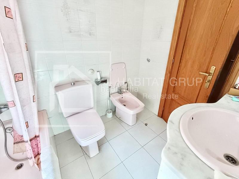 Foto 4d7f236b-2451-4e31-a36e-3d3466ed86e8. Maison dans Palau Girona