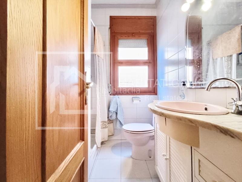 Foto 64ad87e0-7db3-4d80-989b-6a79053bc4b1. Maison dans Palau Girona