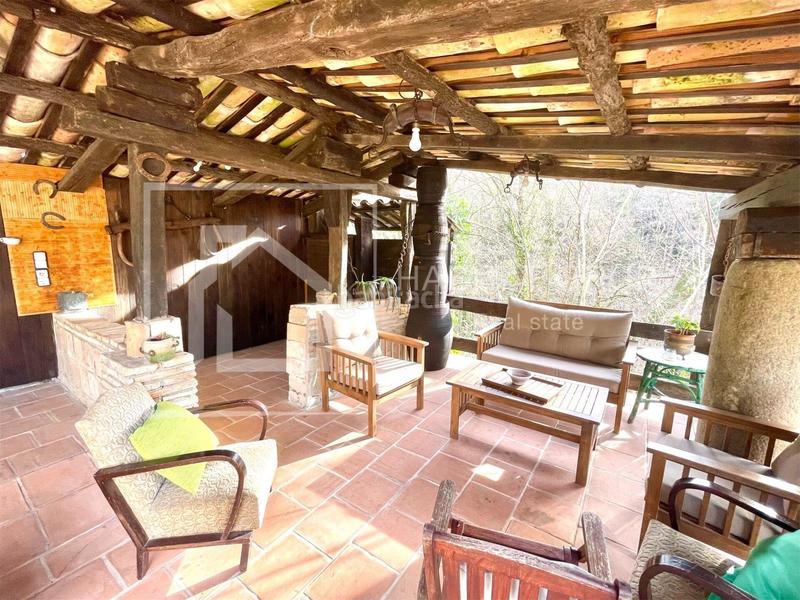 Foto ca4d5122-c872-461e-9d5b-bd74e0da8f13. Casa amb piscina a Aiguaviva