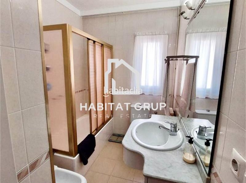 Foto a8e44b60-458c-4e86-9e85-e73610b52724. Casa chalet en Eixample Sant Feliu de Guíxols