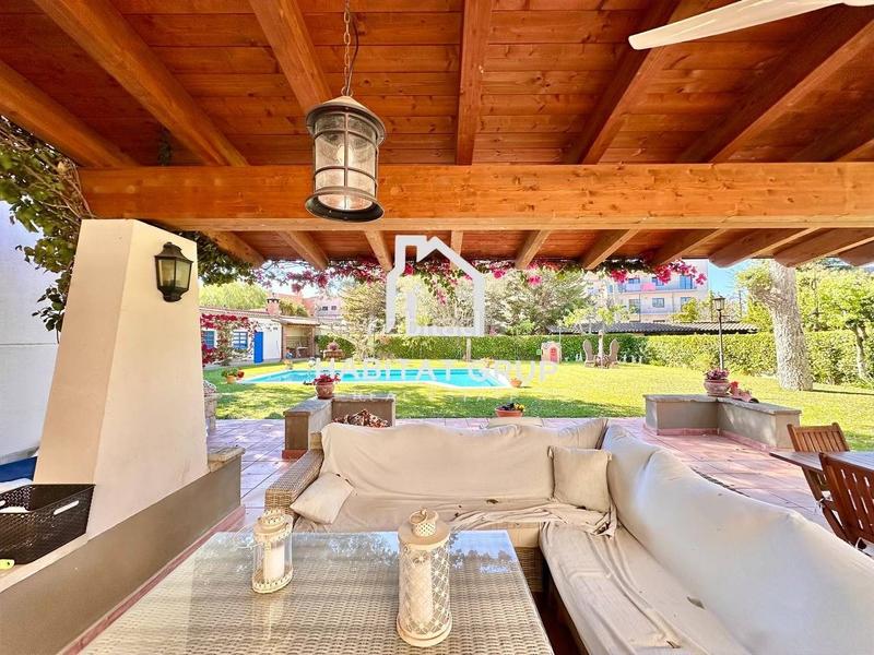 Foto 0f0ef5a1-7bcc-41f4-a347-8a777aec1a62. Maison avec piscine dans Castellbisbal