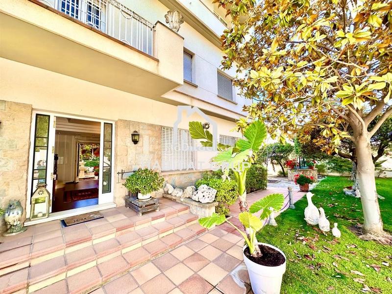 Foto 17ab6dc1-5a45-41de-94a9-e407b1a121e2. Maison avec piscine dans Castellbisbal