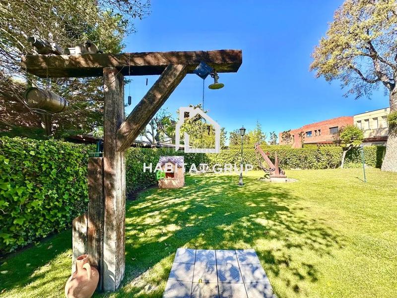 Foto 1b72fbed-e14a-4c39-a9d0-16b0de2fe3de. Maison avec piscine dans Castellbisbal