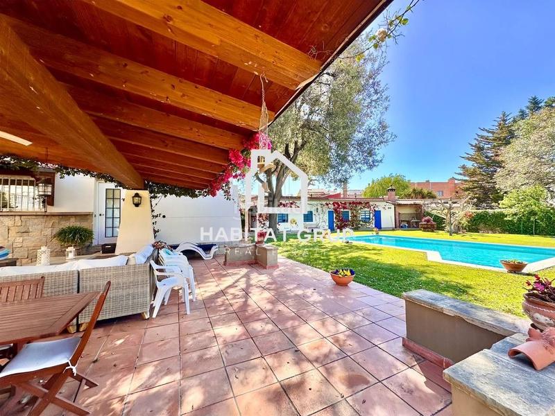 Foto da410cb9-fd0a-419c-af95-e8ae669aa7b4. Maison avec piscine dans Castellbisbal