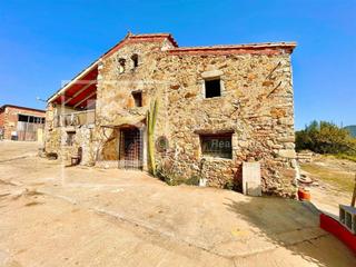 Casa a Bescanó. Masia en venta en bescanó