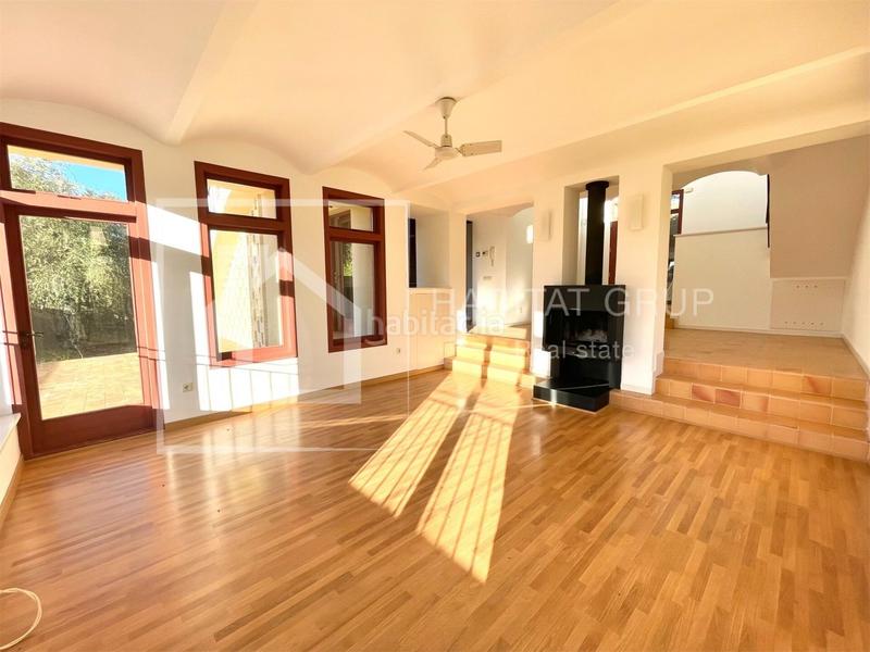 Foto 5dd5e503-ed87-4530-a661-ccad7bf21def. Casa chalet en venta en Porqueres