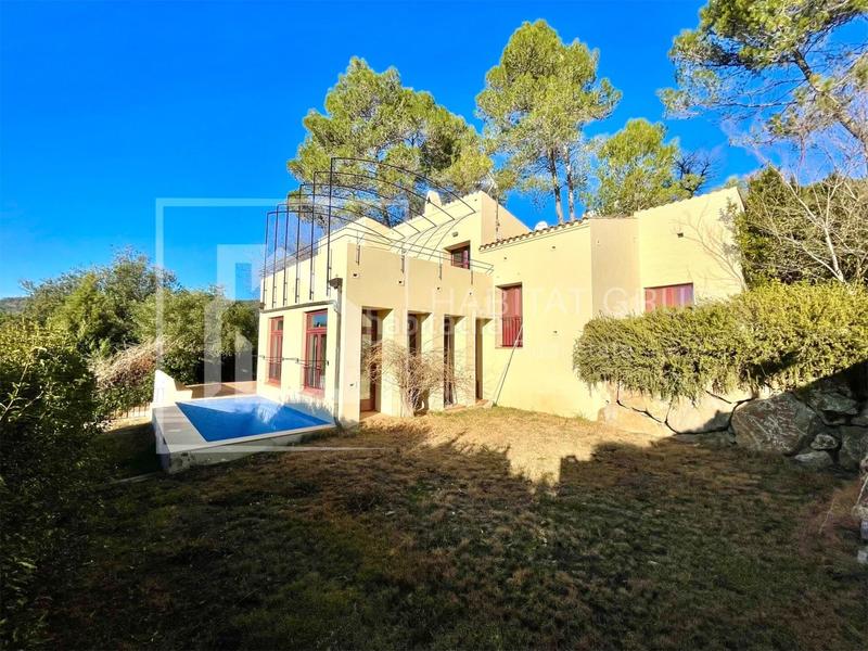 Foto 73f9f302-1091-4bee-a37c-7e709efb6c03. Casa chalet en venta en Porqueres