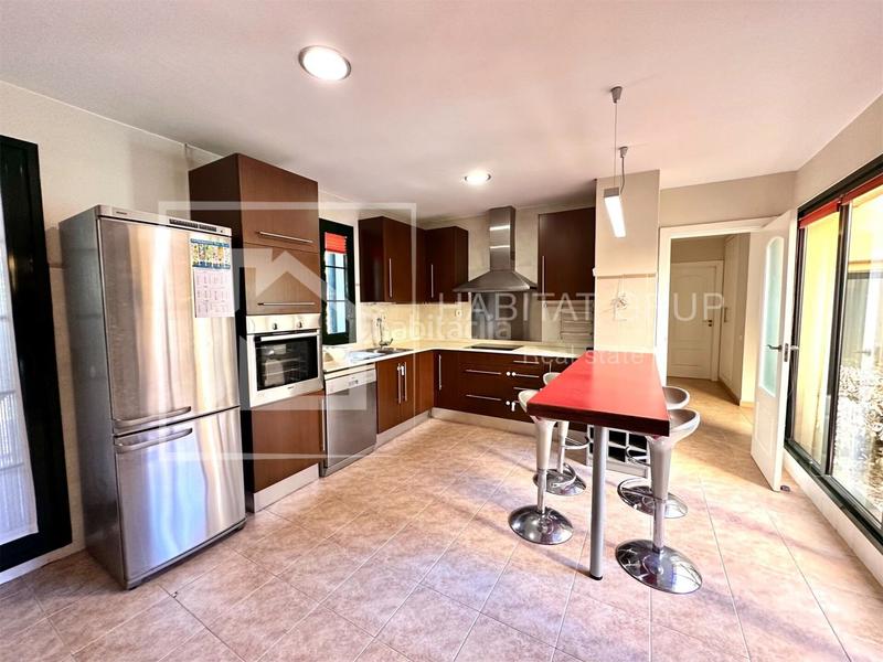 Foto 987c883e-3e23-4d53-bbff-69b5bb96c438. Casa  en venta en Sant Julià de Ramis