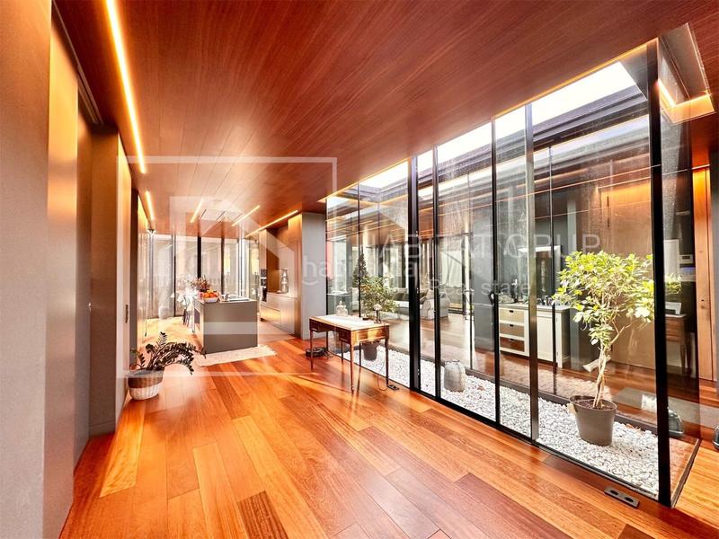 Foto 7a0f9a72-28d4-4f05-9c04-97a56e620452. Maison dans Palau Girona