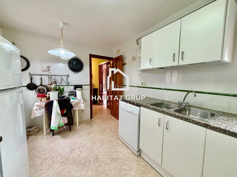 Foto a26c8018-5ac9-451c-8b53-55ef4f82b7bb. Casa amb piscina a Mas Romeu Lloret de Mar