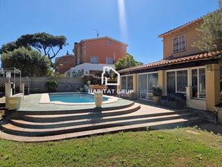 Casa a Granvía-Mar. Casa en castelldefels