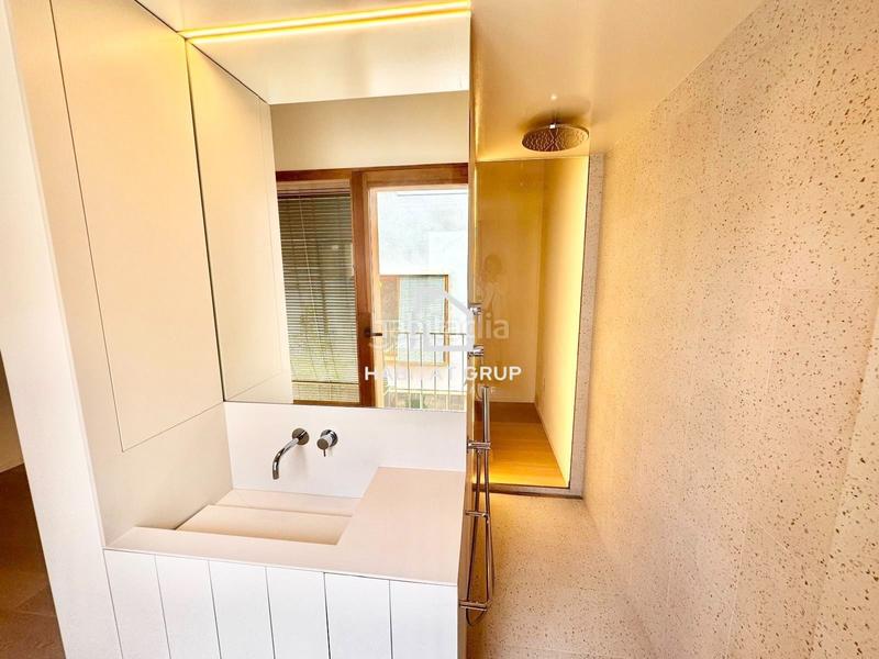 Foto 6b4e9b05-e13a-4951-be61-fac211547c1c. Reihenhaus in Centre - Estació Sant Cugat del Vallès