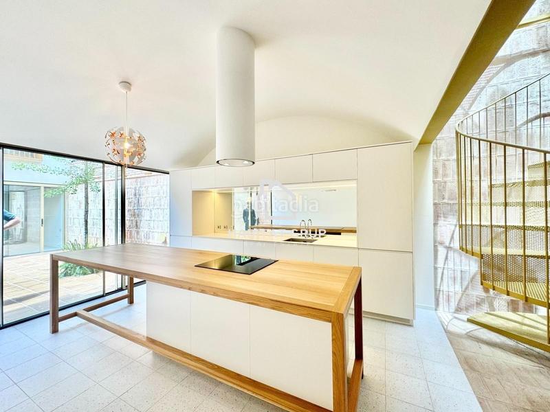 Foto 75e03555-1739-41cd-9556-f4d7f717861a. Reihenhaus in Centre - Estació Sant Cugat del Vallès