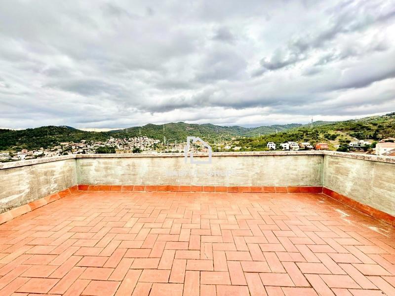 Foto 8e82c012-a304-45d6-962c-f878ef385535. Casa amb calefacció a La Miranda-Can Candeler Sant Just Desvern