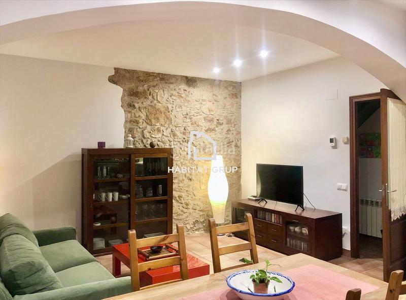 Foto 70f2c575-18ff-4872-a548-b32c06f70fbe. Zweistöckige wohnung mit heizung in Eixample Sant Feliu de Guíxols