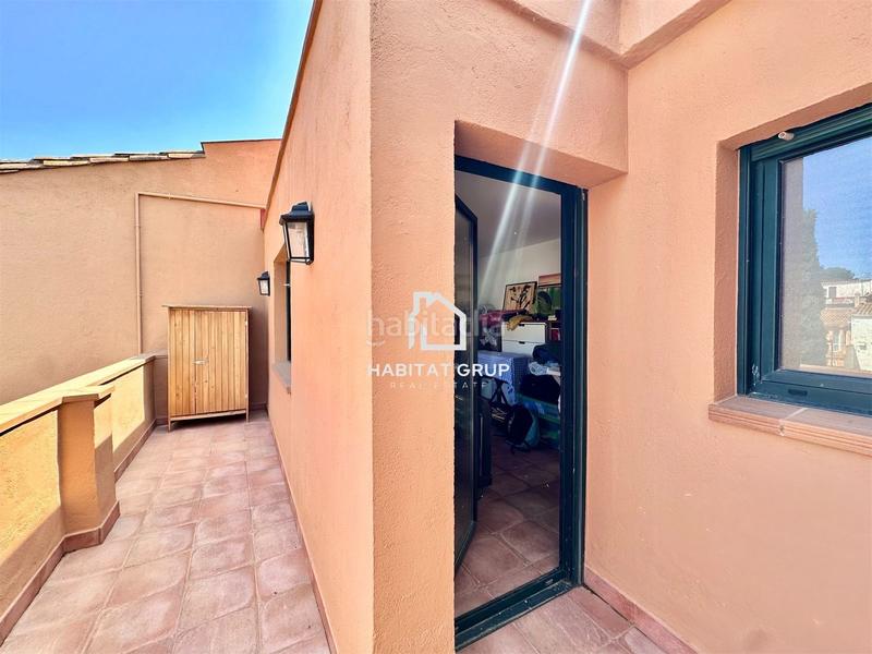 Foto df25f7ae-24b6-4cfd-914d-10d5884f4dfd. Zweistöckige wohnung mit heizung in Eixample Sant Feliu de Guíxols