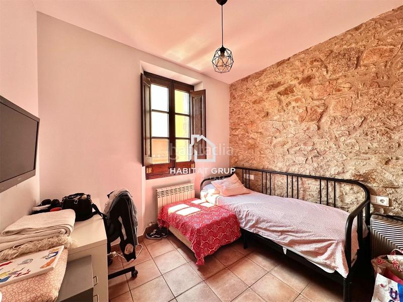 Foto ed631bf7-2362-47bb-89e5-83e9d2f1d6fd. Zweistöckige wohnung mit heizung in Eixample Sant Feliu de Guíxols