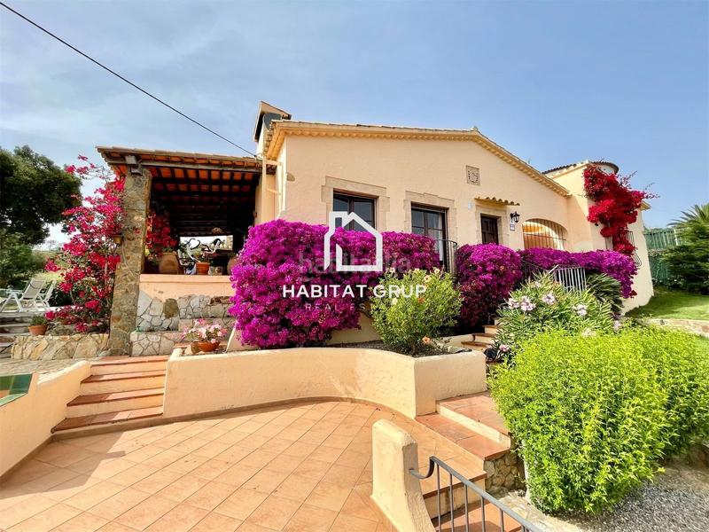 Foto cd0db1cb-7a69-4ba7-b5d1-95f8ea402878. Casa  en castellplatja daro en Urbanitzacions Platja d´Aro